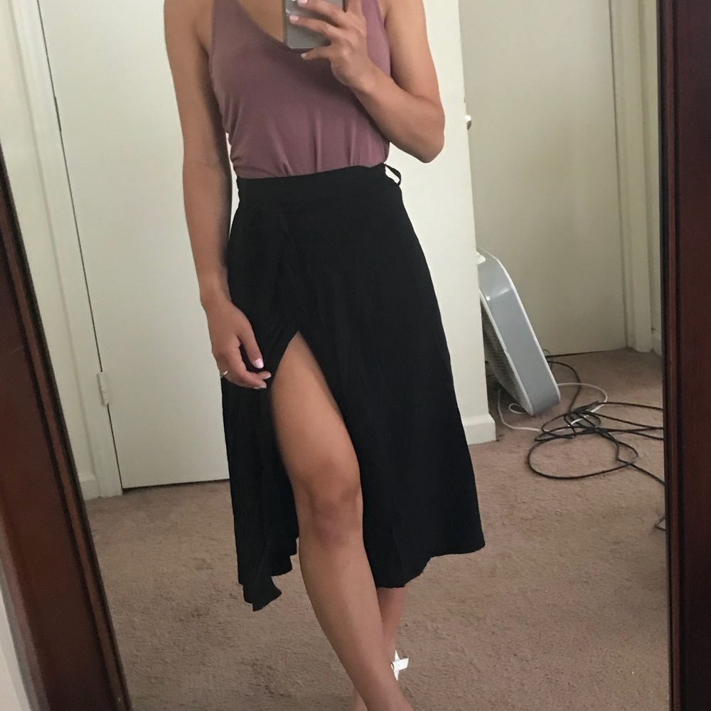 Elegant wrap skirt
